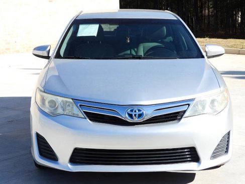 Used 2014 Toyota Camry LE image 21