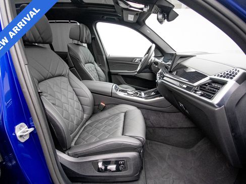 Used 2026 BMW X5 M60i AWD/4WD image 13