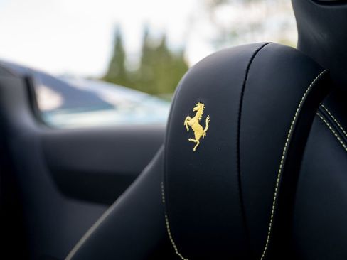 Used 2022 Ferrari 812 GTS RWD image 87