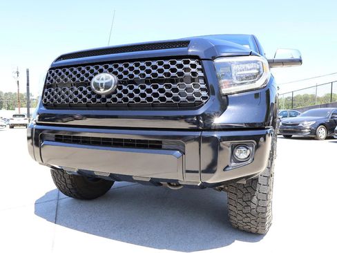 Used 2018 Toyota Tundra Platinum image 32