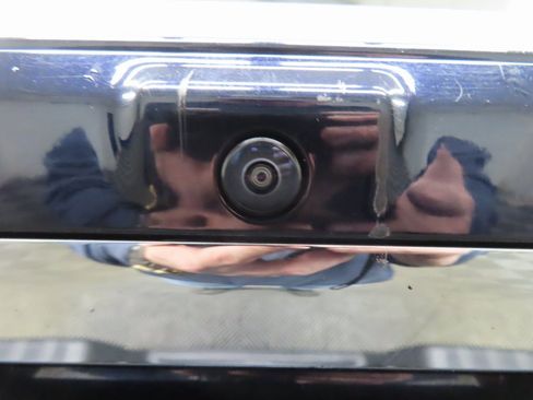 Used 2021 Ford F150 Lariat w/ Equipment Group 502A High image 46