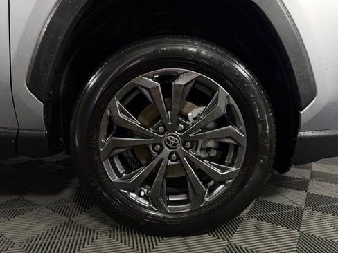 Used 2024 Toyota RAV4 Limited image 11