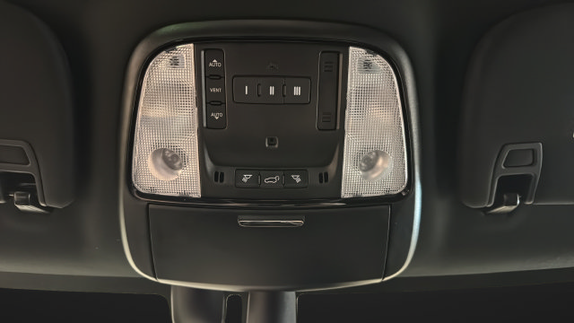Used 2022 Dodge Durango GT AWD/4WD image 32
