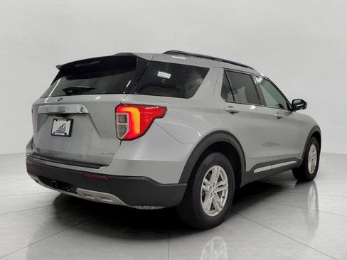 Used 2023 Ford Explorer XLT w/ Equipment Group 202A AWD/4WD image 20