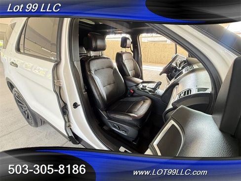 Used 2016 Ford Explorer Sport w/ Equipment Group 401A AWD/4WD image 18