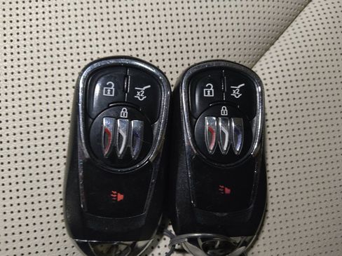 Used 2024 Buick Encore GX Sport Touring FWD image 32