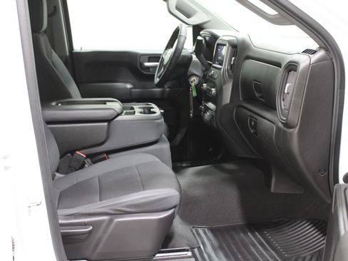 Used 2021 Chevrolet Silverado 1500 Custom Trail Boss w/ LPO, Dark Essentials Package image 21