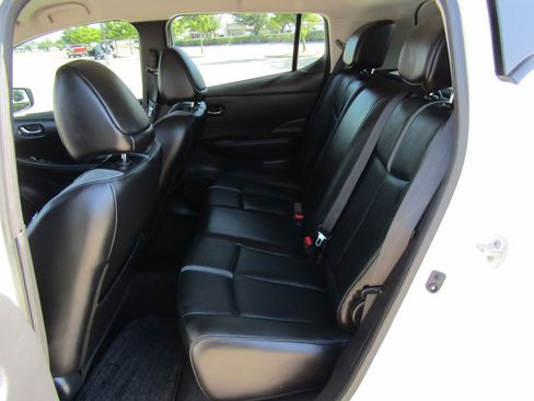 Used 2019 Nissan Leaf SL w/ SL Technology Package image 30