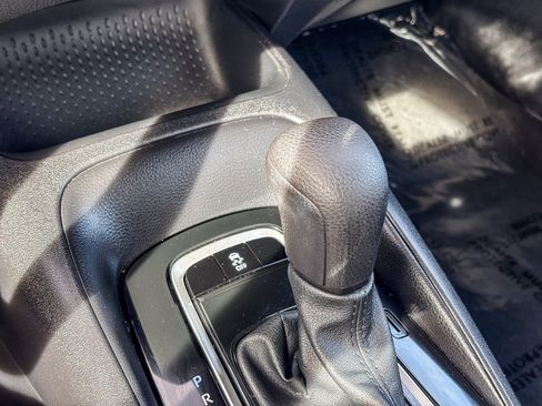 Certified 2025 Toyota Corolla LE image 25