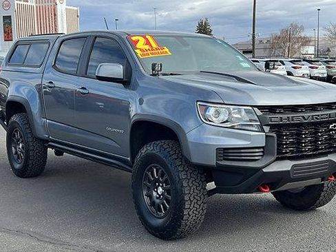 Used 2021 Chevrolet Colorado ZR2 image 3