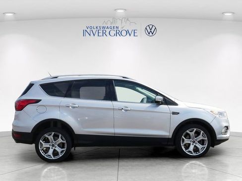 Used 2019 Ford Escape Titanium AWD/4WD image 8