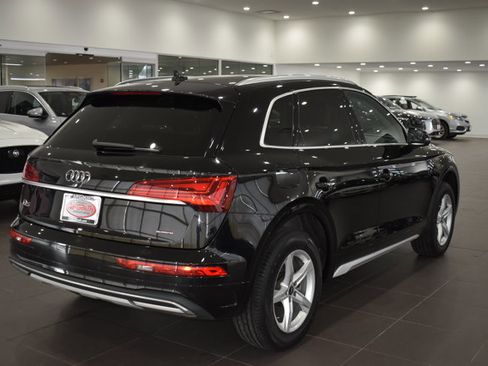 Used 2023 Audi Q5 2.0T Premium w/ Convenience Package AWD/4WD image 10