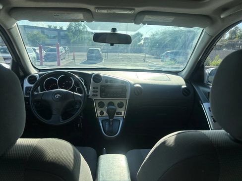 Used 2007 Toyota Matrix XR FWD image 12