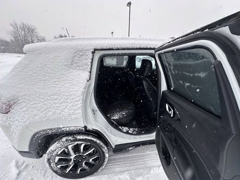 Used 2022 Jeep Compass Altitude image 9