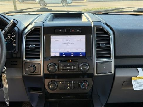 Used 2020 Ford F150 XLT image 13