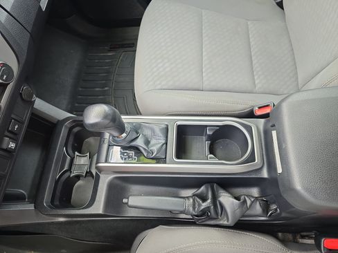 Used 2021 Toyota Tacoma SR5 RWD image 24