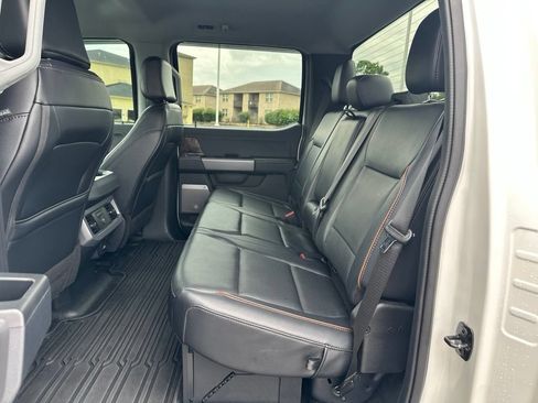 Used 2025 Ford F250 Lariat w/ Chrome Package AWD/4WD image 17