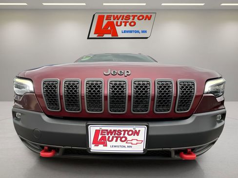 Used 2020 Jeep Cherokee Trailhawk w/ Cold Weather Group image 29