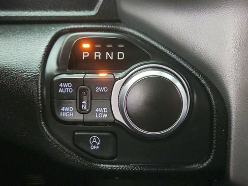 Used 2019 RAM 1500 Big Horn AWD/4WD image 15