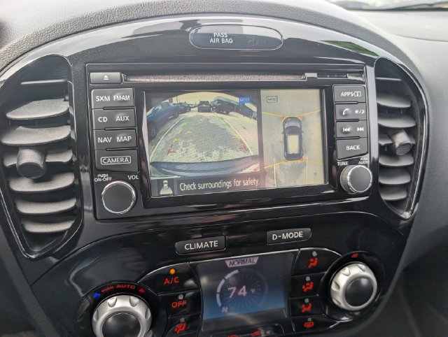Used 2015 Nissan Juke SL AWD/4WD image 25