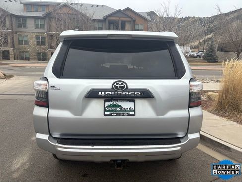 Used 2018 Toyota 4Runner TRD Off-Road Premium image 7