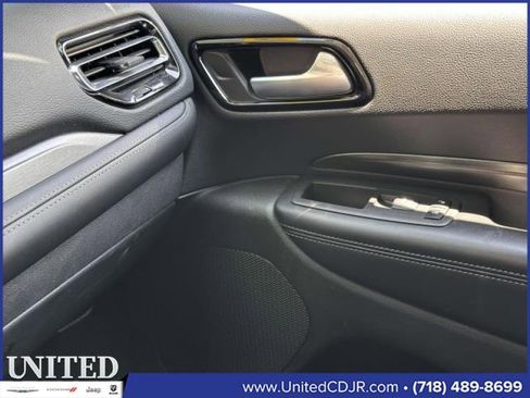 Used 2023 Dodge Durango SXT Launch Edition image 24