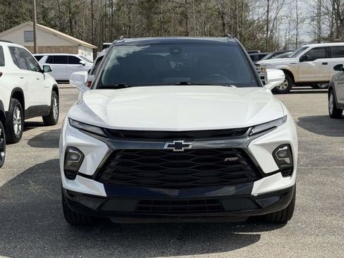 Used 2023 Chevrolet Blazer RS FWD image 4