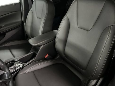 Certified 2024 Buick Encore GX Sport Touring w/ Advanced Technology Package FWD image 18