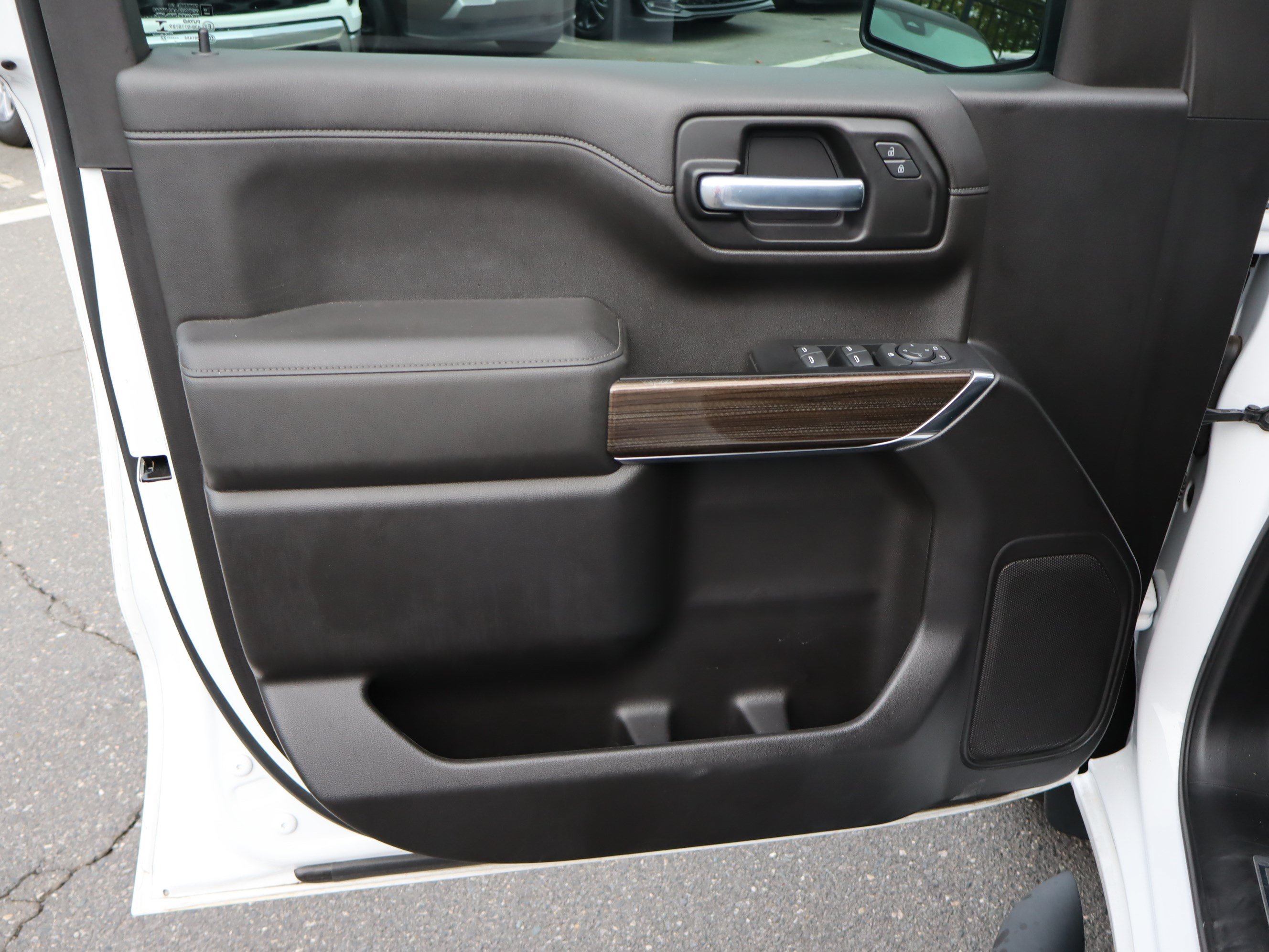 Used 2022 Chevrolet Silverado 1500 RST w/ Safety Package AWD/4WD image 18