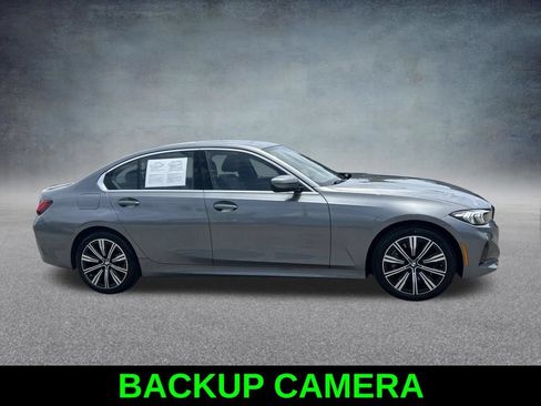 Used 2025 BMW 330i xDrive Sedan w/ Convenience Package AWD/4WD image 4