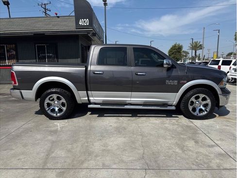 Used 2014 RAM 1500 Laramie w/ Convenience Group AWD/4WD image 45