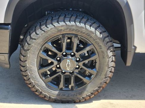 New 2026 Chevrolet Silverado 2500 LTZ w/ Trail Boss Package AWD/4WD image 18