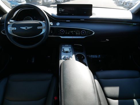 Used 2025 Genesis GV70 2.5T AWD/4WD image 10