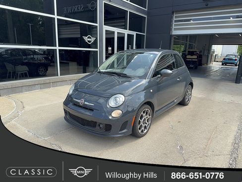 Used 2018 FIAT 500 Pop FWD image 1