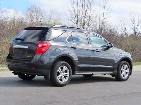 Used 2015 Chevrolet Equinox LT w/ Driver Convenience Package image 3