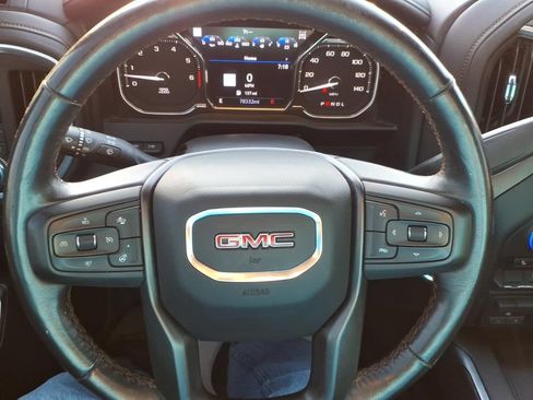 Used 2022 GMC Sierra 2500 AT4 w/ AT4 Premium Plus Package AWD/4WD image 25