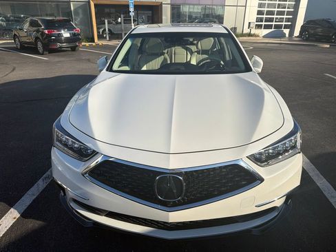 Used 2018 Acura RLX w/ Advance Package AWD/4WD image 2