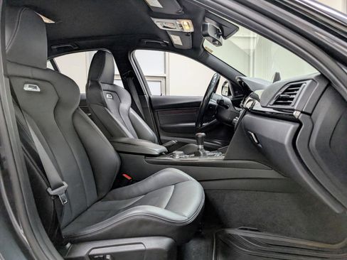 Used 2015 BMW M3 image 22