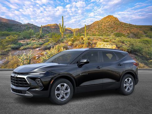 New 2026 Chevrolet Blazer LT w/ Convenience Package image 2