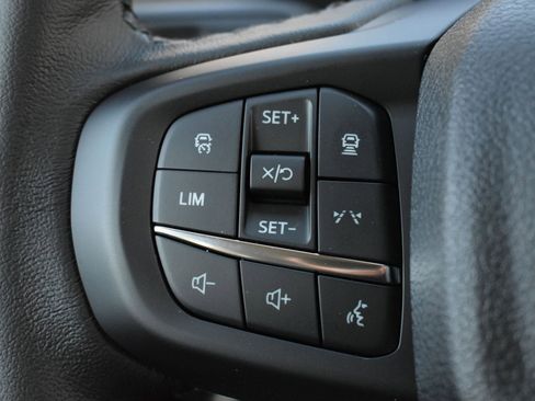 New 2025 Ford Ranger Lariat w/ Black Appearance Package image 28