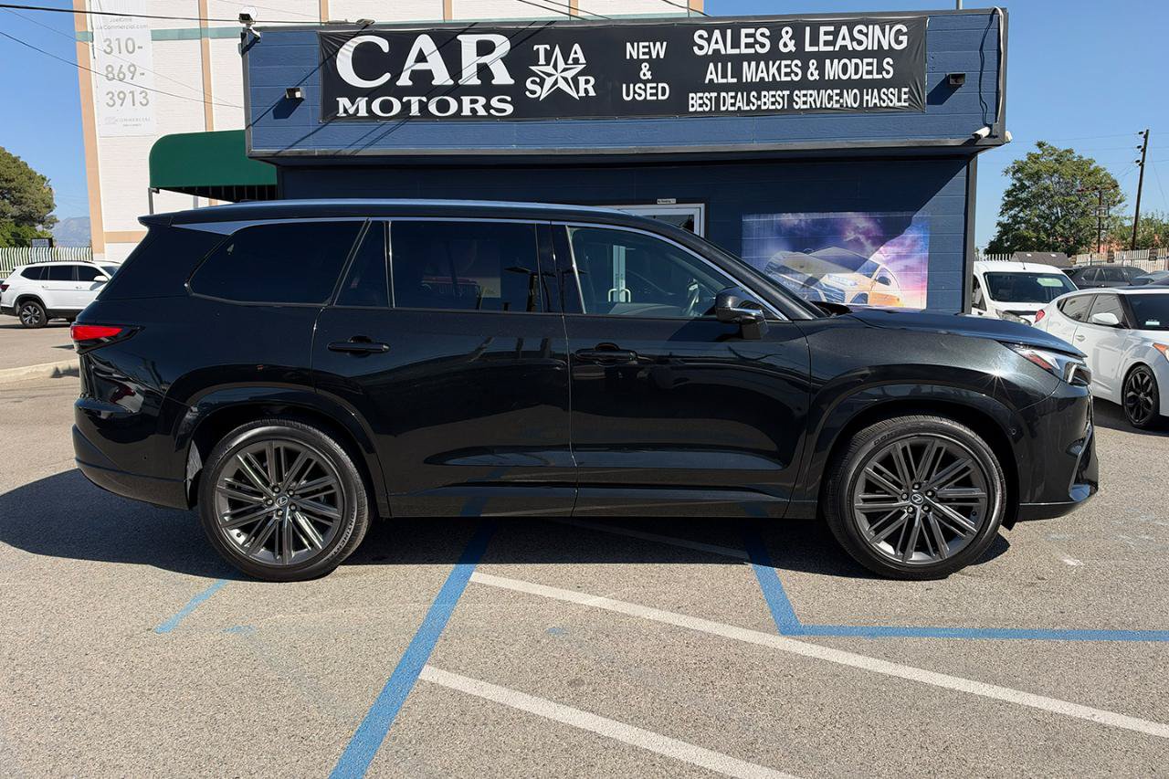 Used 2025 Lexus TX 350 FWD w/ Technology Package image 5