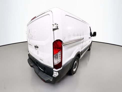 Used 2017 Ford Transit 150 130 Low Roof image 4