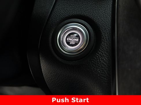 Used 2020 Mercedes-Benz GLC 300 4MATIC image 18