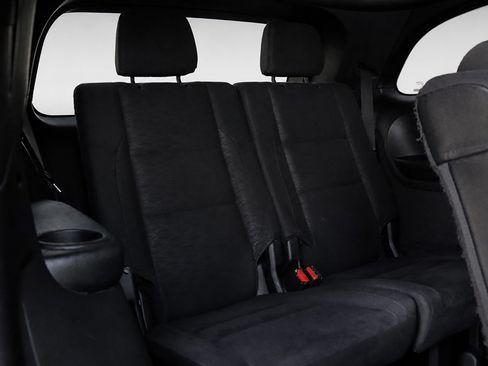 Used 2022 Dodge Durango GT RWD image 16