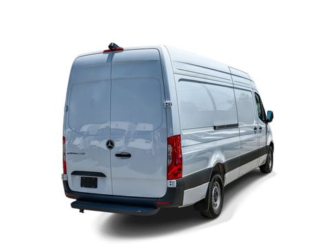 New 2024 Mercedes-Benz eSprinter 170 Cargo image 4