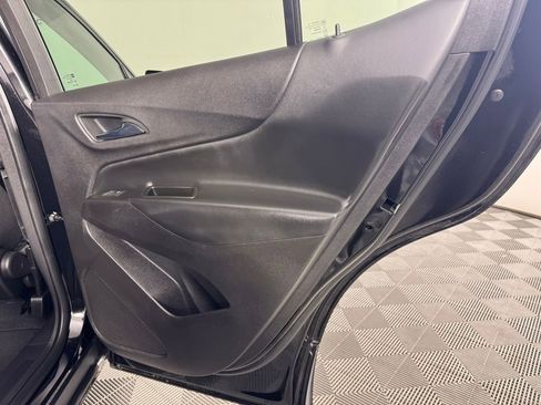 Used 2024 Chevrolet Equinox LT image 26