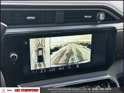 Used 2024 GMC Sierra 3500 Denali image 30