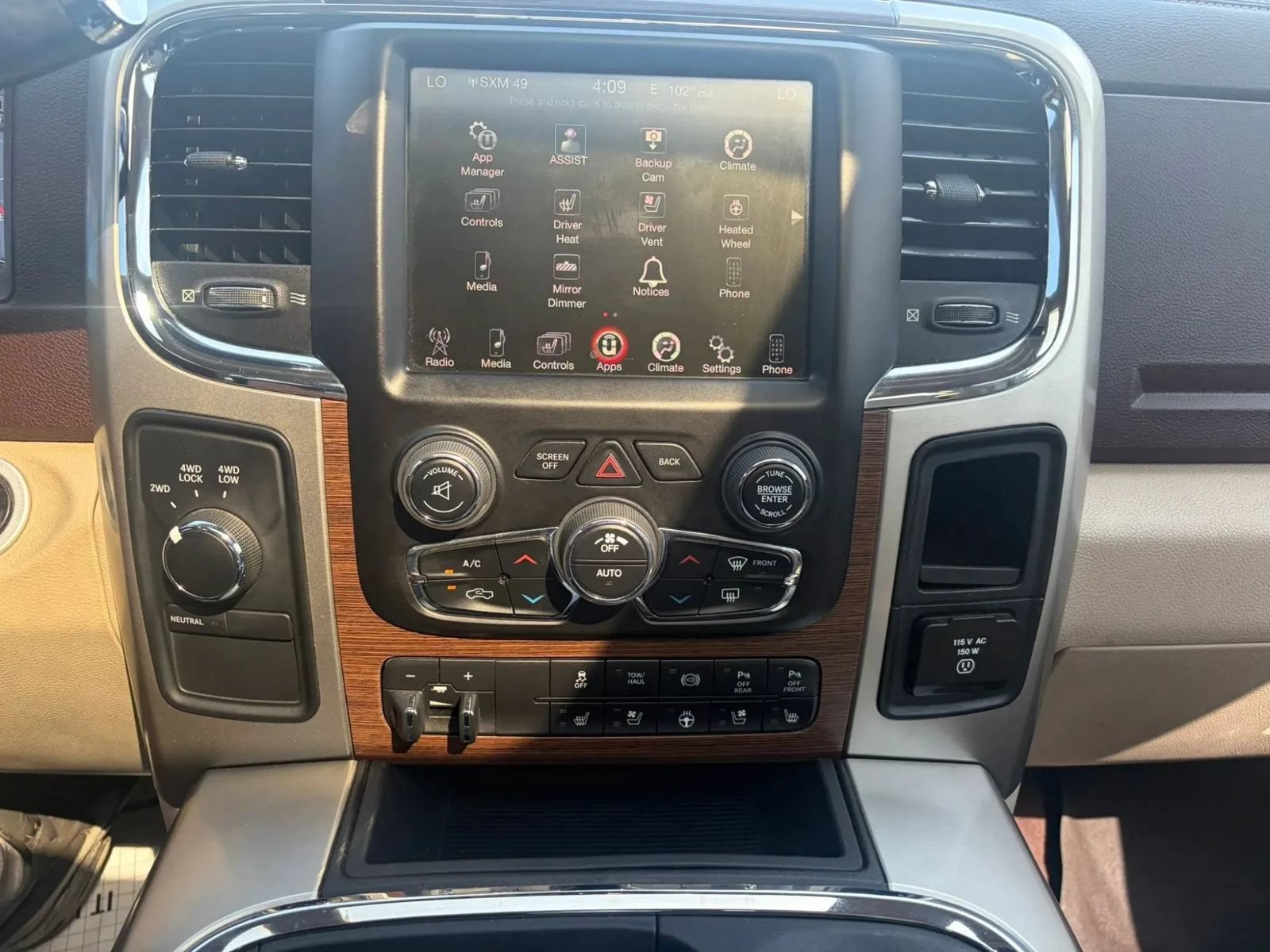 Used 2016 RAM 2500 Laramie w/ Convenience Group AWD/4WD image 15