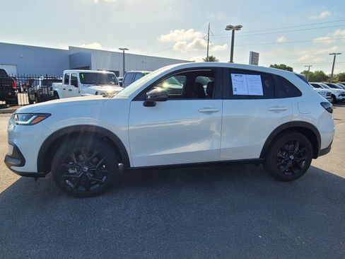 Used 2024 Honda HR-V Sport image 7