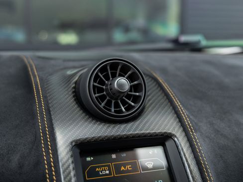 Used 2016 McLaren 675LT Coupe image 35